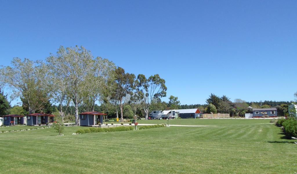 Glenavys Waitaki River Motor Camp Екстериор снимка