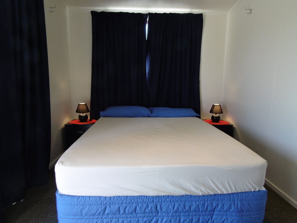 Glenavys Waitaki River Motor Camp Екстериор снимка