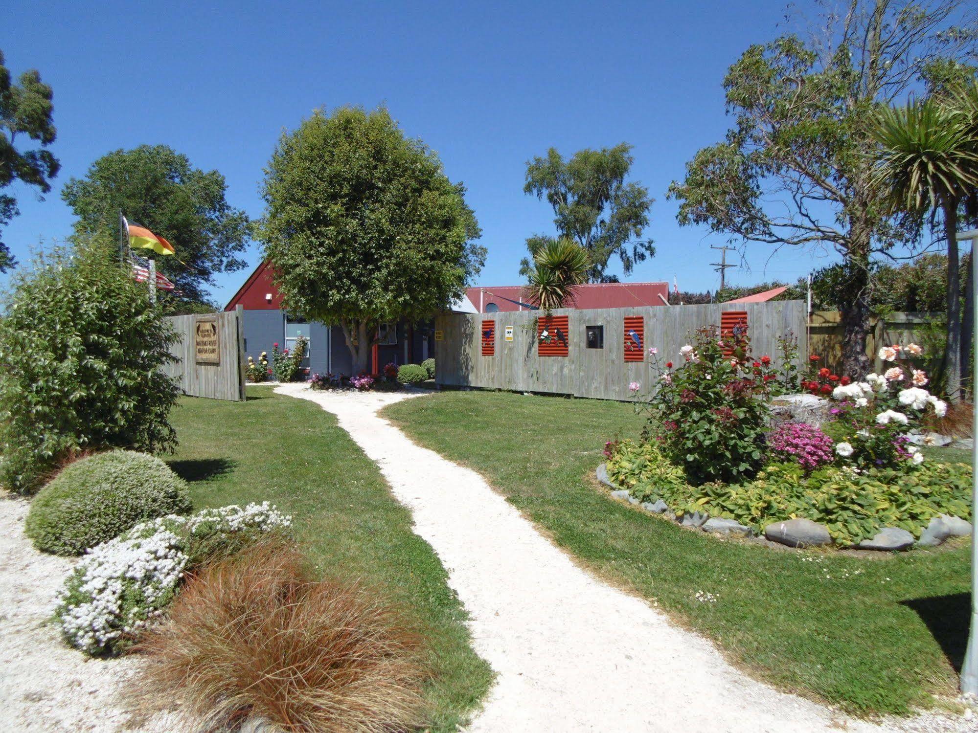Glenavys Waitaki River Motor Camp Екстериор снимка